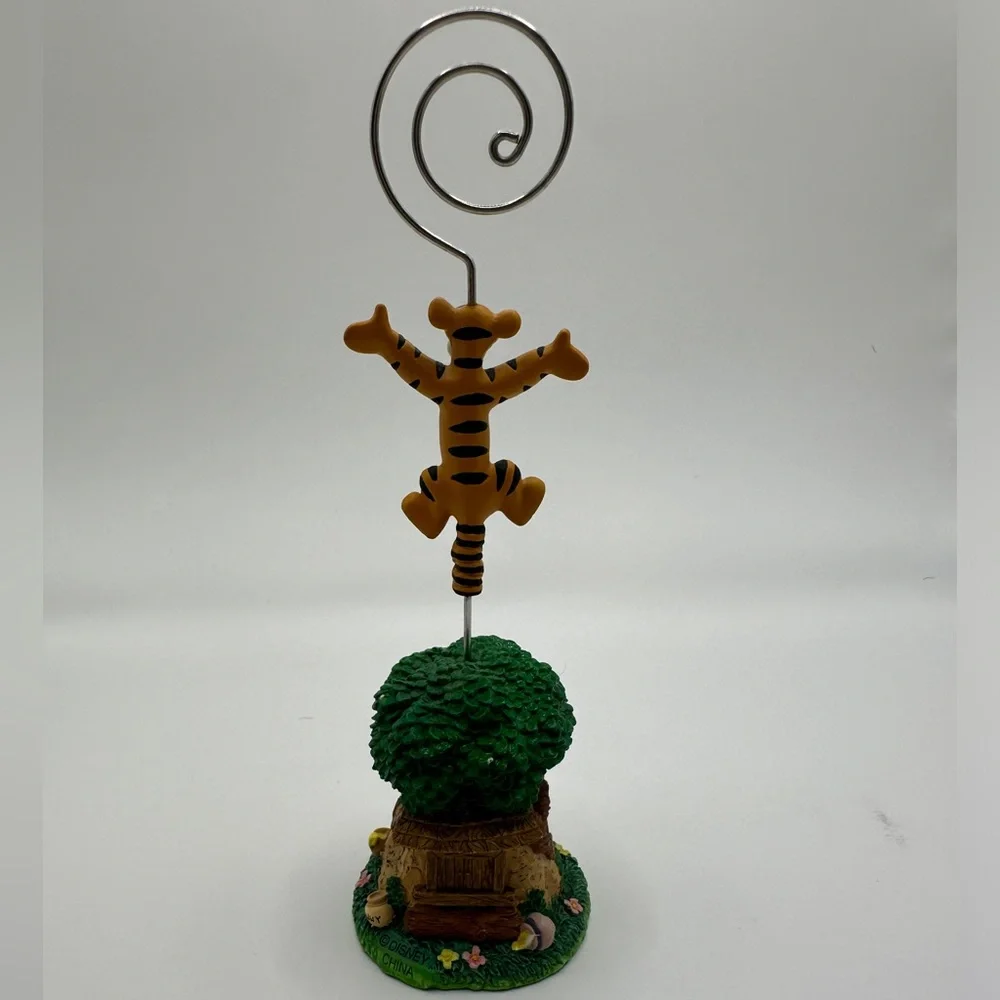 Walt Disney Parks Tigger Winnie the Pooh Picture Photo Card Holder‎